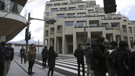 Japonyada bıçaklı saldırı: 4 kişi yaralandı