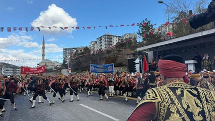 Başkent Ata’sını selamladı