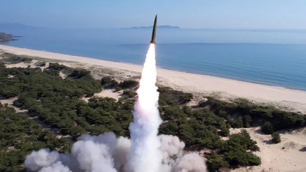 Kuzey Koreden seyir füzeleriyle gövde gösterisi