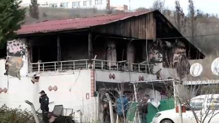 DEAŞ’lı teröristlerin Yalovadaki hücre evi görüntülendi DEAŞ’lı teröristlerin Yalovadaki hücre evi görüntülendi