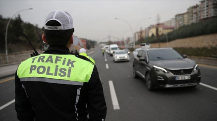 Ankarada yılbaşı nedeniyle bazı yollar trafiğe kapatılacak