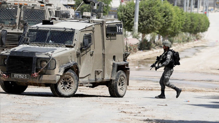 İsrail ordusu, Suriyede peş peşe baskınlar düzenledi