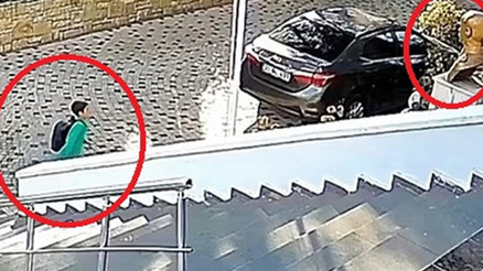 Diyarbakırdaki küçük çocuğun Atatürk büstü görüntüsü gündem oldu