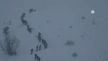 Artvinde çığ düştü