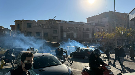 İrandaki protestolarda çatışma çıktı: Bir güvenlik görevlisi öldürüldü
