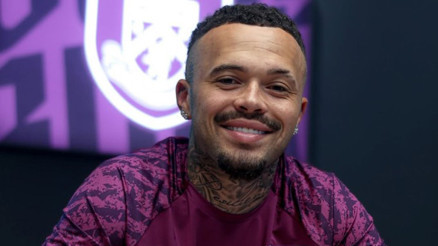 Beşiktaşta sol beke yeni aday: Hartman