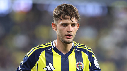 Fenerbahçe’de Sebastian Szymanski için çözüm aranıyor