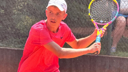 Can Çukurdan kortlarda güçlü çıkış