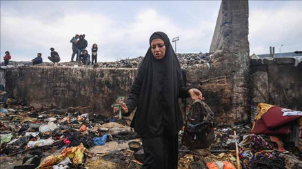 İsrail ateşkesi hiçe saydı: Gazzede açılan ateş sonucu 1i çocuk 2 kişi hayatını kaybetti