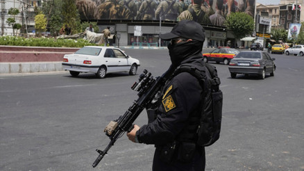 İranda İsrail ajanı olduğu iddia edilen bir kişi yakalandı