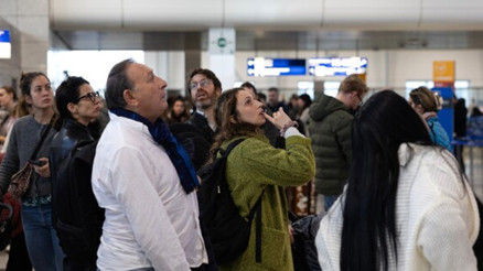 Yunanistanda hava sahası bilmecesi sürüyor