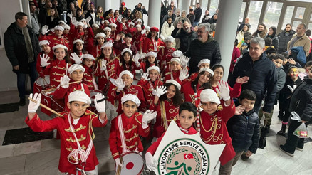 Dijital bağımlılığa karşı bando