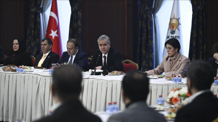 AK Partide Gazzede Ateşkes Sonrası İnsani Yardım Çalıştayı düzenlendi AK Partide Gazzede Ateşkes Sonrası İnsani Yardım Çalıştayı düzenlendi