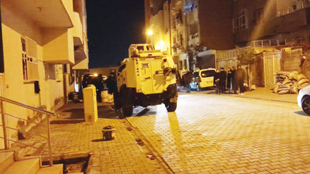 Katil kardeşinin sevgilisi çıktı... Sümeyye ve Süheyla evde silahla öldürüldü