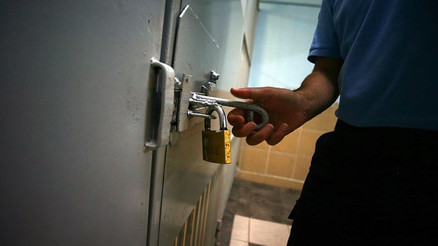 COVID’den 37 bin tahliye