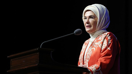 Emine Erdoğandan Görme Engelliler Haftası paylaşımı