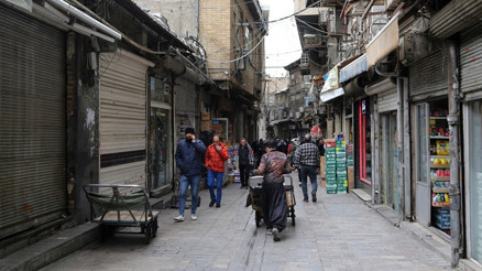 İranda protestolar sürüyor: Tebrizde esnaf kepenk indirdi