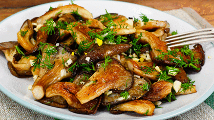 İstiridye mantarı hakkında bilmeniz gerekenler ve tavada kolay sote tarifi