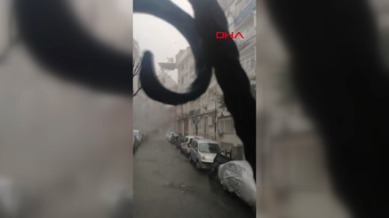 Şişlide fırtınada çatının uçtuğu anlar kamerada; ölümden son anda kurtuldu