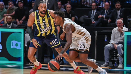 Fenerbahçe Bekoya deplasmanda Dubai engeli