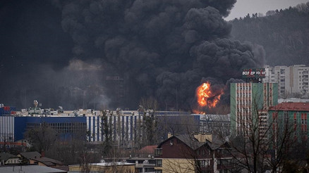 Rusya, Putinin konutuna saldırıya Oreşniklerle yanıt verdi