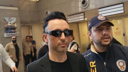 Sanatçı Mabel Matiz ilk kez hakim karşısında Matizin savunması ortaya çıktı: Şarkılarımı herkes, herkes için söyleyebilir Sanatçı Mabel Matiz ilk kez hakim karşısında Matizin savunması ortaya çıktı: Şarkılarımı herkes, herkes için söyleyebilir