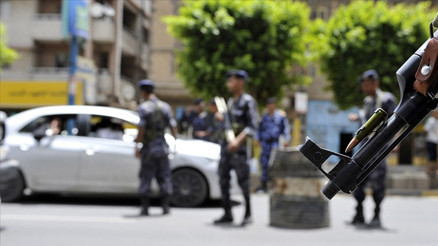 Yemende BAE destekli grup kendini feshetti
