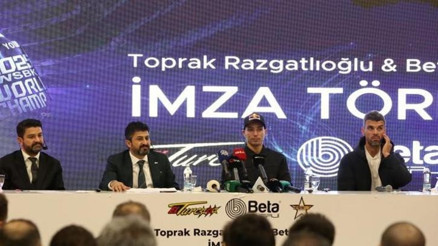 MotoGP öncesi Toprak Razgatlıoğlundan yeni anlaşma