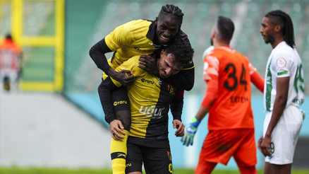 İstanbulspor, Seriksporu 3 golle devirdi