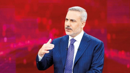 Bakan Fidan ile dünya turu