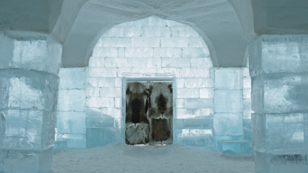 Pluribus dizisine ilham veren gerçeklik: Dünyanın en kuzeyindeki buzdan otel