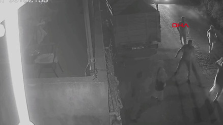 Babaanne ve 2 torununun öldüğü bıçaklı kavganın görüntüleri ortaya çıktı