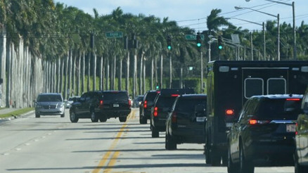 Trumpın konvoyuna saldırı alarmı: Şüpheli nesne panik yarattı