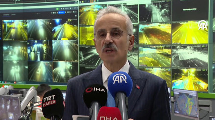 Son dakika... Bakan Uraloğlu, karayollarındaki son durumu açıkladı Son dakika... Bakan Uraloğlu, karayollarındaki son durumu açıkladı