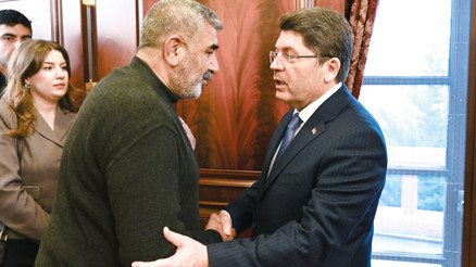 Rojin’in babası Tunç’la görüştü