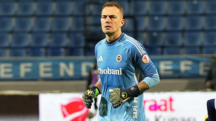 Mert Günok, 3 bin 883 gün sonra Fenerbahçe kalesinde