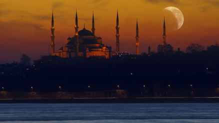 Ramazan ayı ilk sahur ve iftar günü 2026 Diyanet takvimi ile belli oldu Ramazan ayı 2026 ne zaman başlıyor