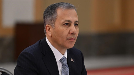 İçişleri Bakanı Yerlikayadan jandarmaya yönelik hakarete tepki İçişleri Bakanı Yerlikayadan jandarmaya yönelik hakarete tepki
