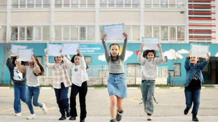Tatil için tavsiyeler... 19 milyon öğrenci bugün karne alıyor
