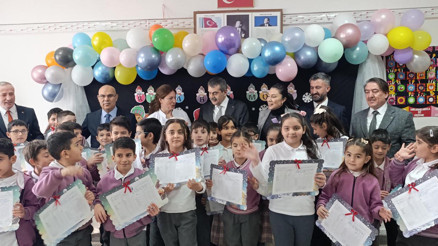 Bakan Tekin açıkladı... Milli Eğitim Akademileri ile branş bazlı öğretmen eğitiminde yeni süreç başlıyor