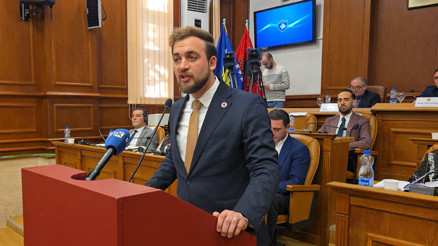 Prizren Belediyesinde 13 yıl sonra Türk başkan yardımcısı seçildi