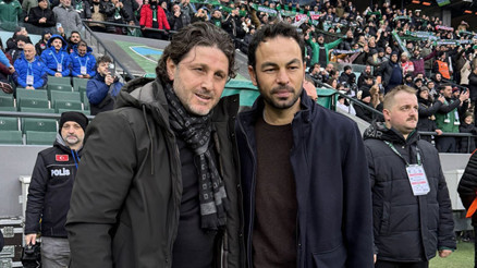 Büyüklere futbol dersi