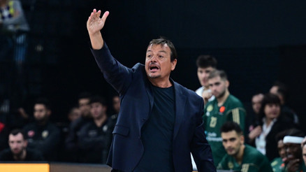 Ergin Ataman: Bazı oyuncular takımda oynamayı hak etmiyor