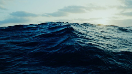 “Karanlık dalgalar” denizlerde ışığı engelleyebiliyor