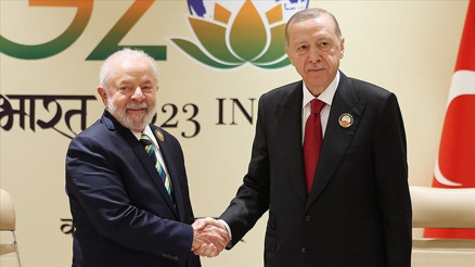 Son dakika... Cumhurbaşkanı Erdoğan, Brezilya Devlet Başkanı Silva ile görüştü