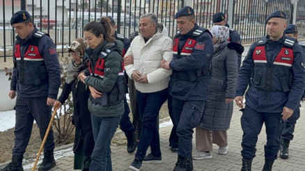 Yozgatta 87 yaşındaki kadının ölen kardeşinin kimliğiyle 21 yıl boyunca maaş aldığı ortaya çıktı İnanılmaz detaylar...