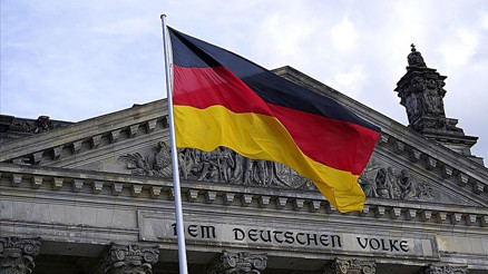 Almanya Rus askeri ataşeyi sınır dışı ediyor