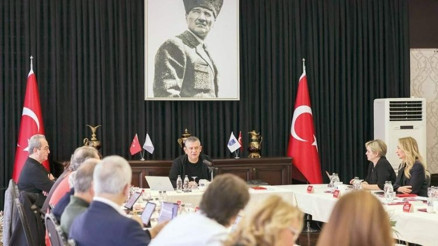 Aday Ofisi’yle pazar kampı