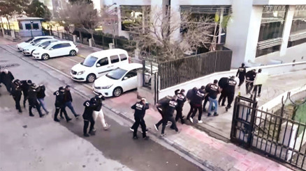 Tantunicileri haraca bağlayan ‘Lavaş’ çetesi paketlendi