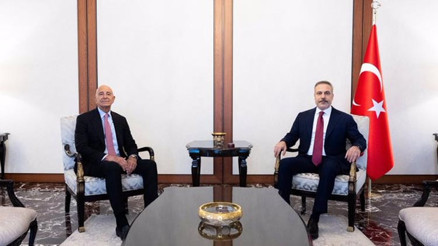 Dışişleri Bakanı Hakan Fidan ABD Büyükelçisi Tom Barrack ile görüştü